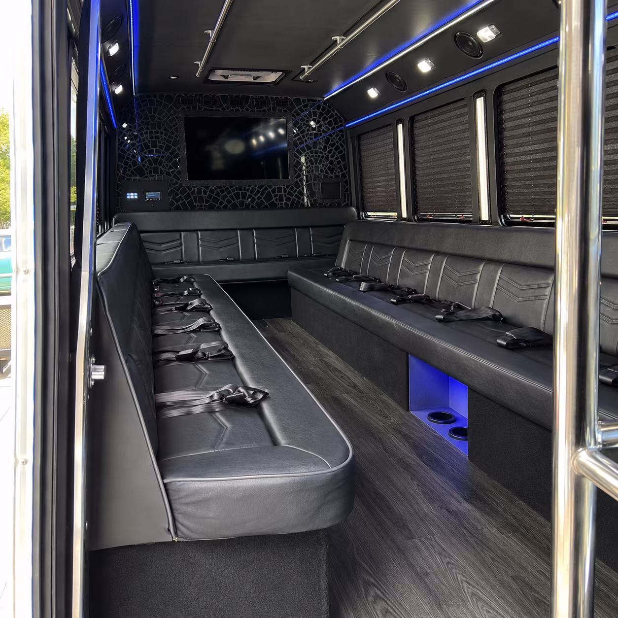 rochester hills bus rental service area