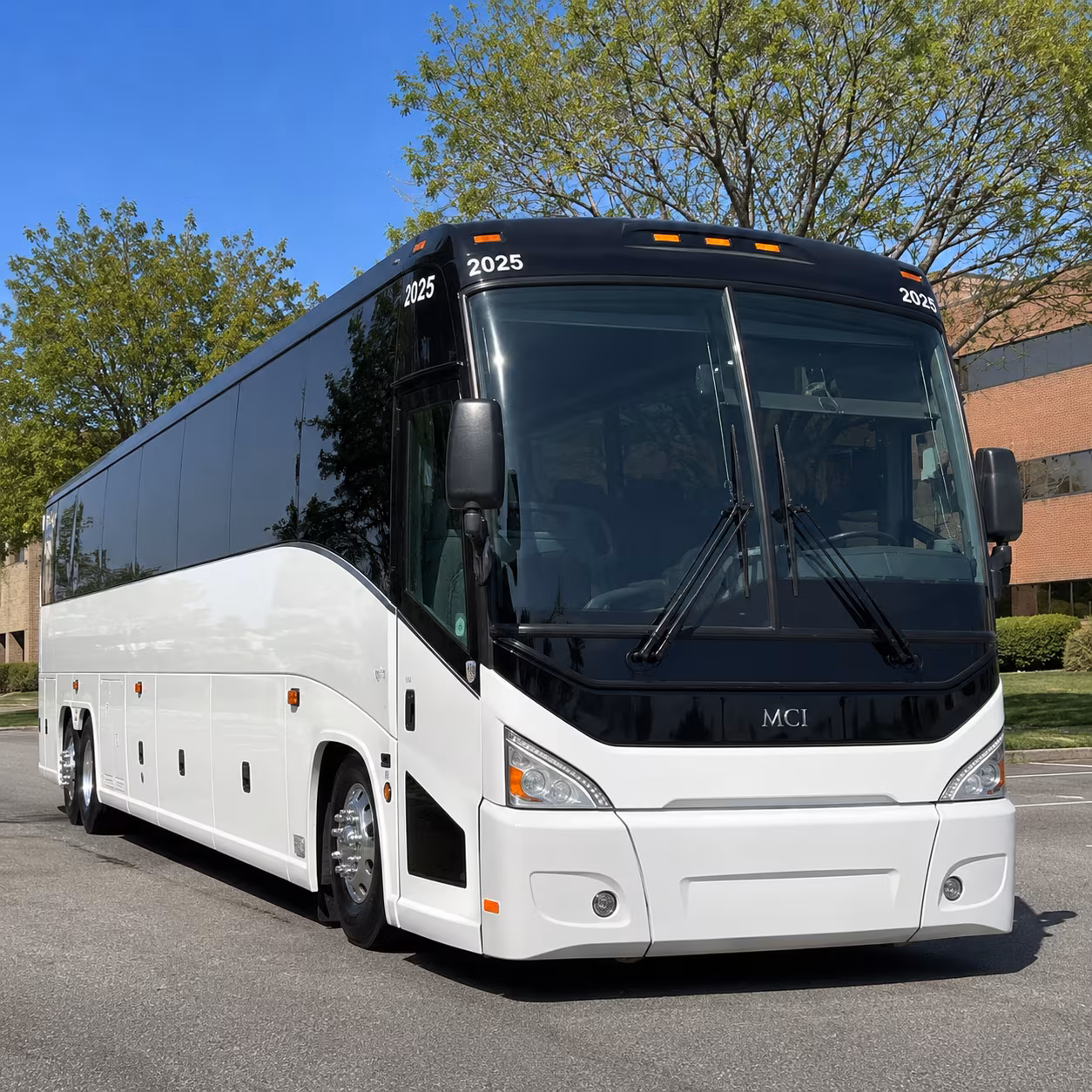 rochester hills long distance charter bus rental
