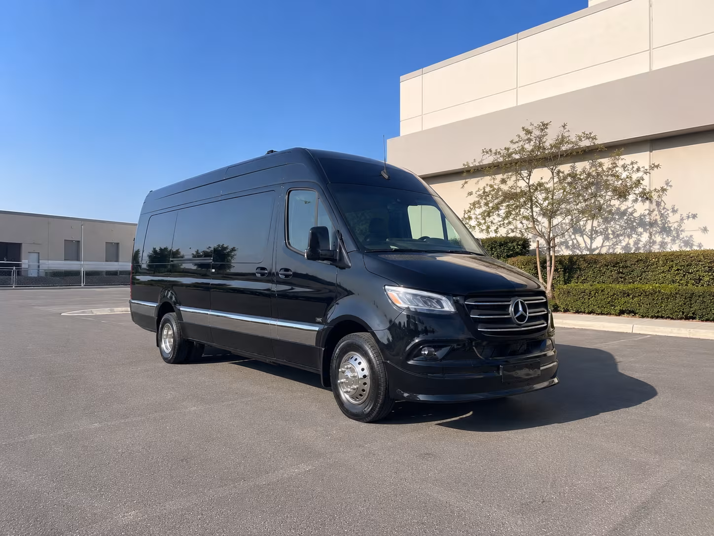 rochester hills sprinter van with driver